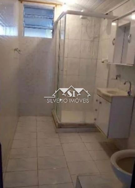 Casa à venda com 2 quartos, 80m² - Foto 11