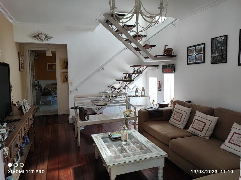 Casa em Castelânea - Petrópolis/RJ  - 4 Quartos