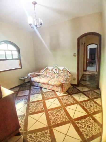 Casa para alugar com 2 quartos, 150m² - Foto 8