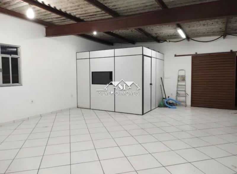 Galpão em Quitandinha - Petrópolis/RJ 