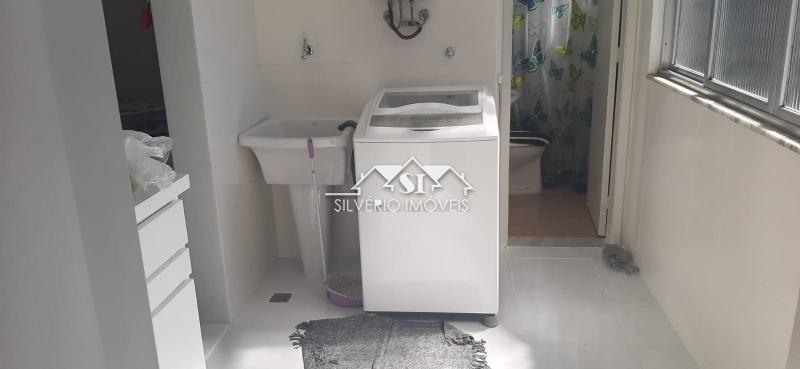 Apartamento à venda com 2 quartos, 95m² - Foto 9