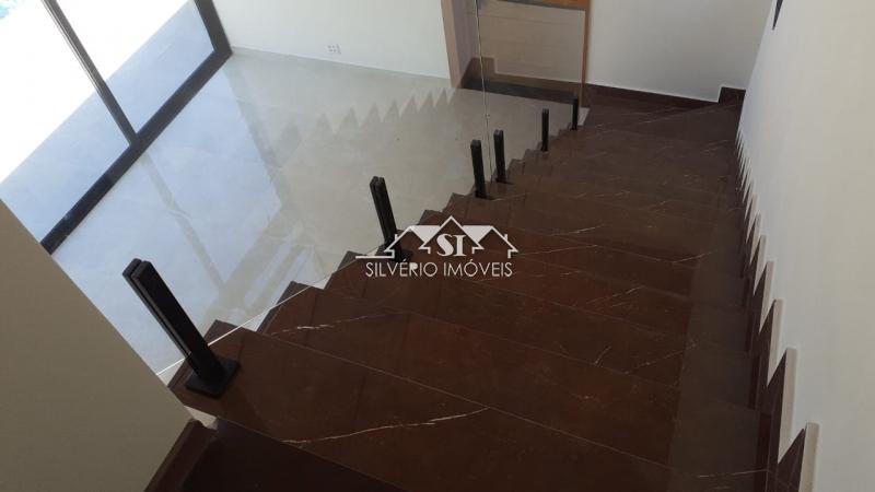 Casa à venda com 3 quartos, 260m² - Foto 14
