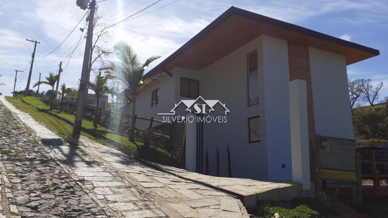 Casa à venda com 3 quartos, 260m² - Foto 8