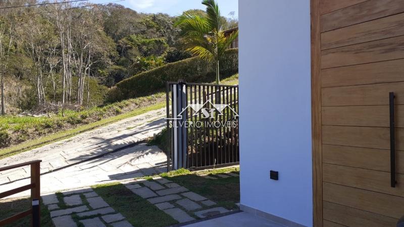 Casa à venda com 3 quartos, 260m² - Foto 10