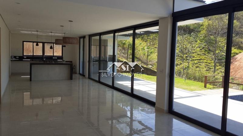 Casa à venda com 3 quartos, 260m² - Foto 12