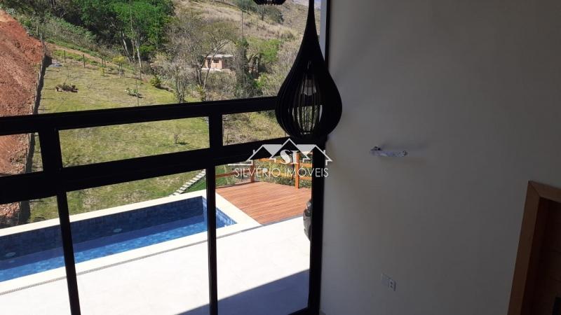 Casa à venda com 3 quartos, 260m² - Foto 24