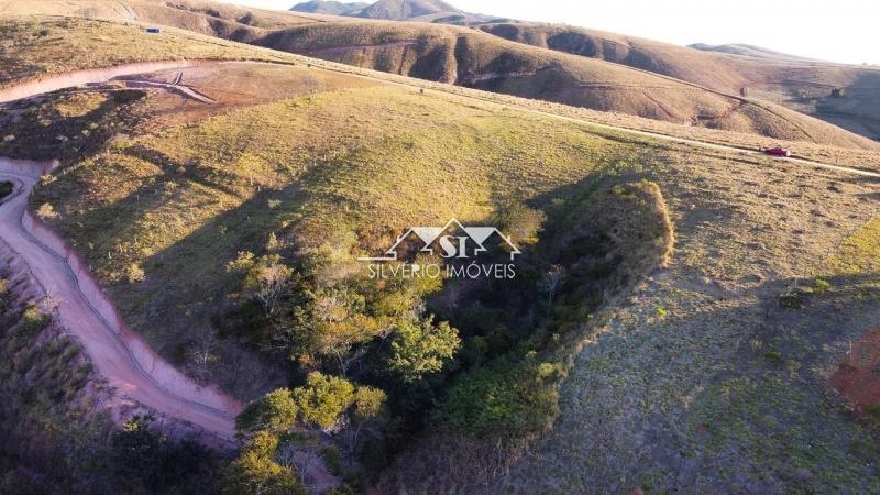 Terreno Residencial à venda em Araras, Petrópolis - RJ - Foto 1