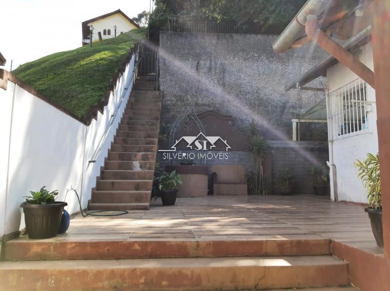 Casa à venda com 3 quartos, 150m² - Foto 5