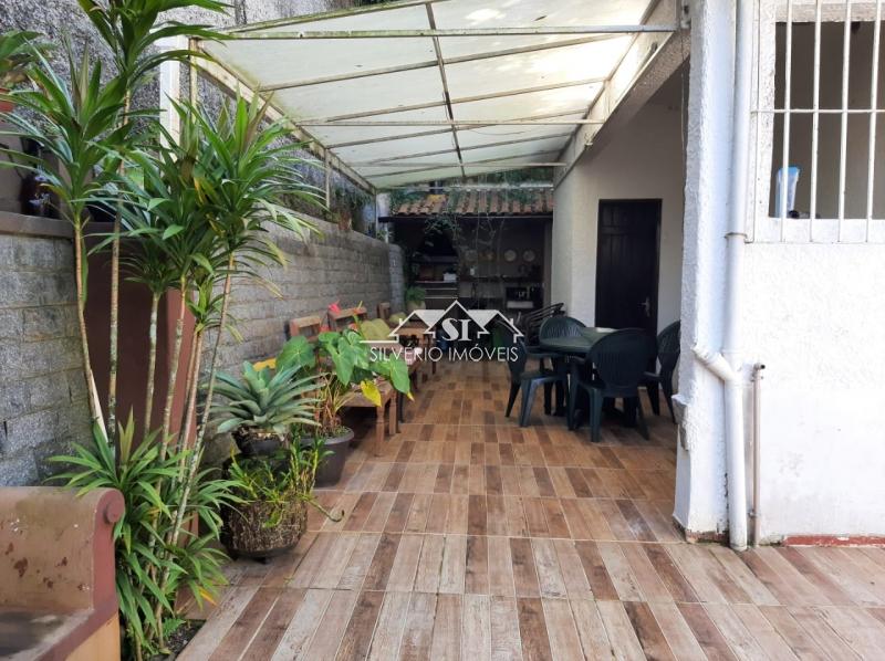 Casa à venda com 3 quartos, 150m² - Foto 6