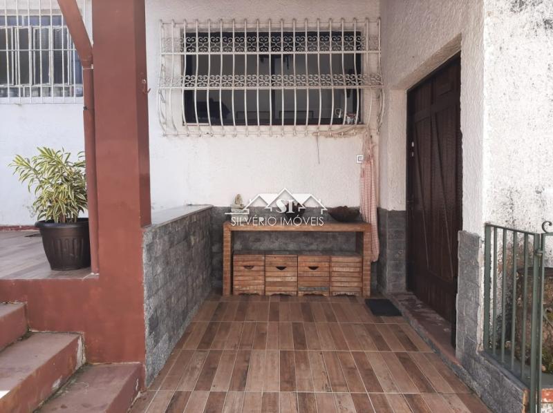 Casa à venda com 3 quartos, 150m² - Foto 7