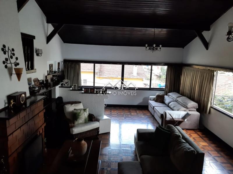 Casa à venda com 3 quartos, 150m² - Foto 14