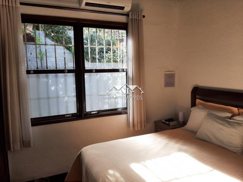 Casa à venda com 3 quartos, 150m² - Foto 37