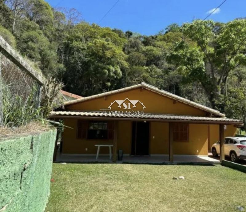 Casa à venda com 4 quartos, 300m² - Foto 3