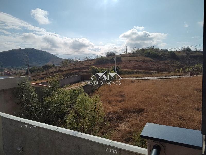 Casa à venda com 4 quartos, 139m² - Foto 42