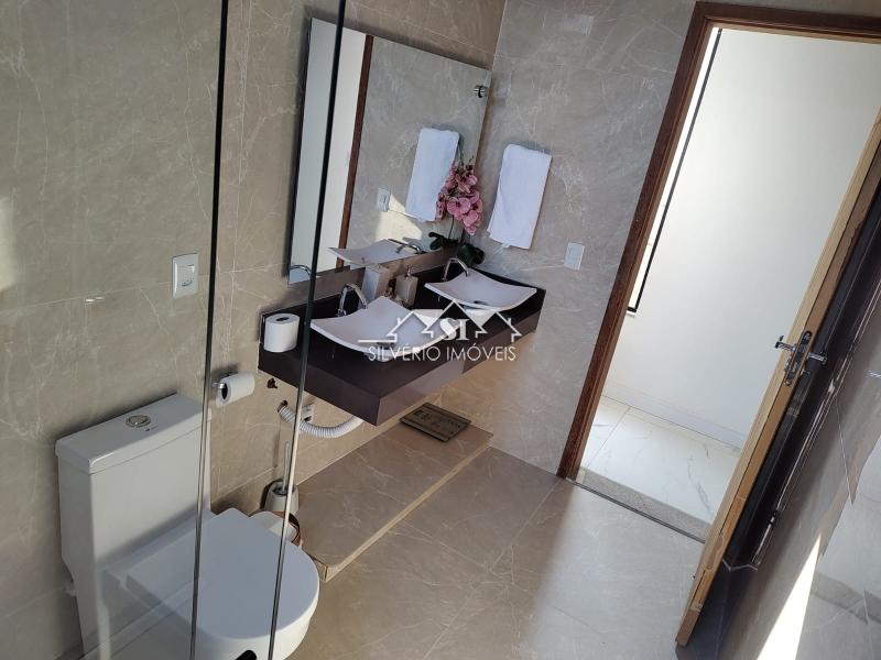 Casa à venda com 4 quartos, 139m² - Foto 17