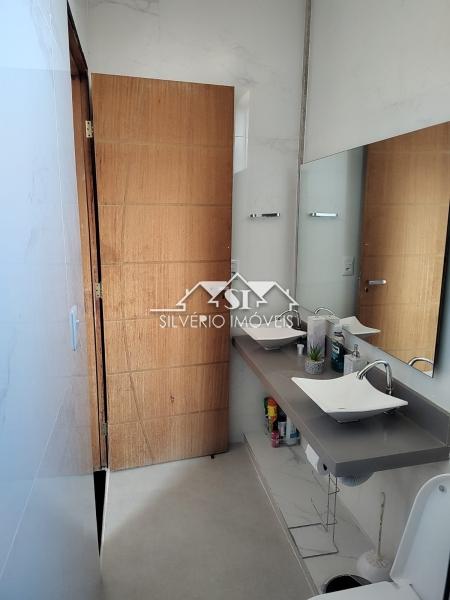 Casa à venda com 4 quartos, 139m² - Foto 18