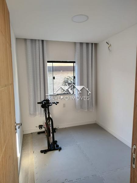 Casa à venda com 4 quartos, 139m² - Foto 25