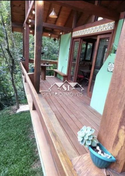 Casa à venda e aluguel com 2 quartos, 40m² - Foto 11