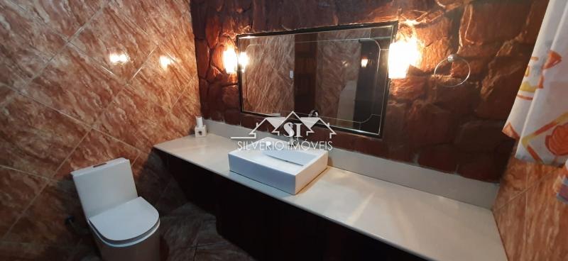 Casa à venda com 2 quartos, 90m² - Foto 14
