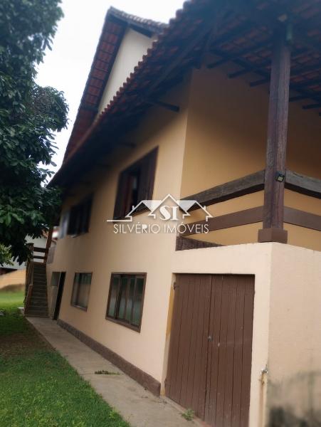 Casa à venda com 4 quartos, 300m² - Foto 7