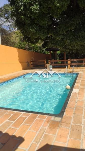 Casa à venda com 4 quartos, 300m² - Foto 23