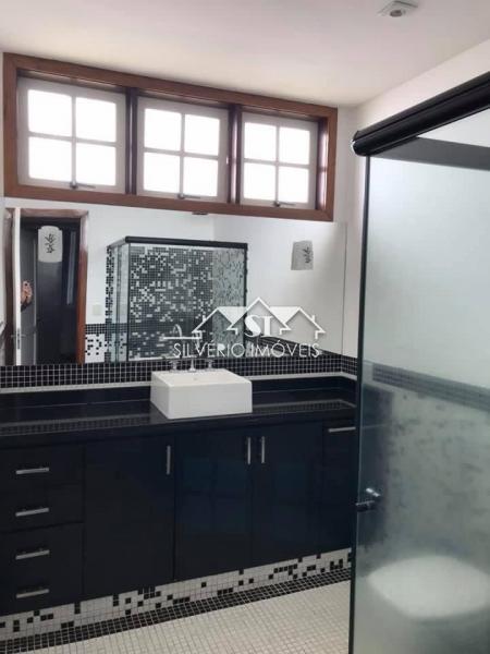 Casa à venda com 3 quartos, 140m² - Foto 20