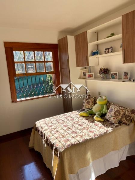 Casa à venda com 5 quartos, 210m² - Foto 49