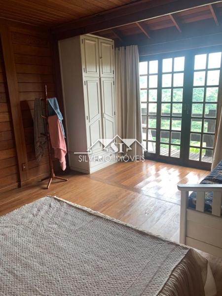 Casa para alugar com 5 quartos, 100m² - Foto 11