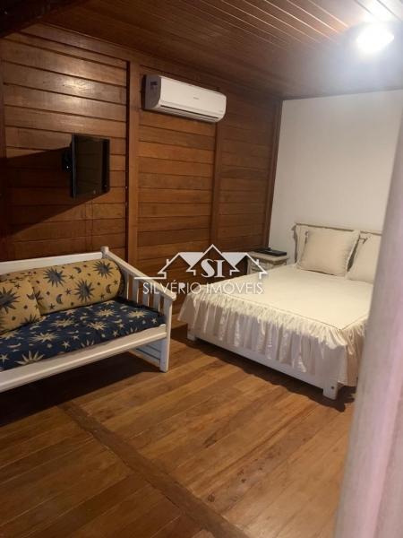 Casa para alugar com 5 quartos, 100m² - Foto 13