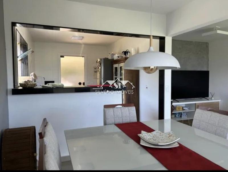 Casa à venda com 3 quartos, 140m² - Foto 14