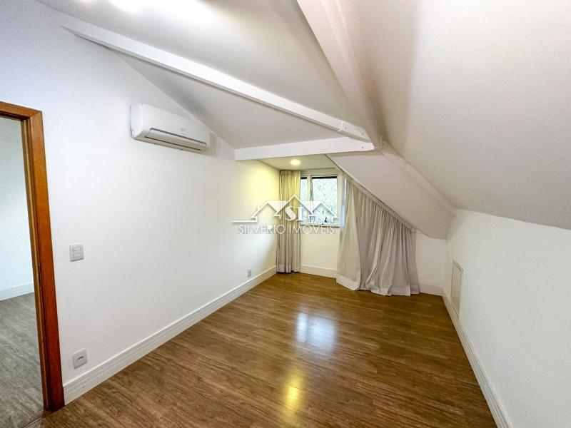 Apartamento à venda com 3 quartos, 152m² - Foto 2