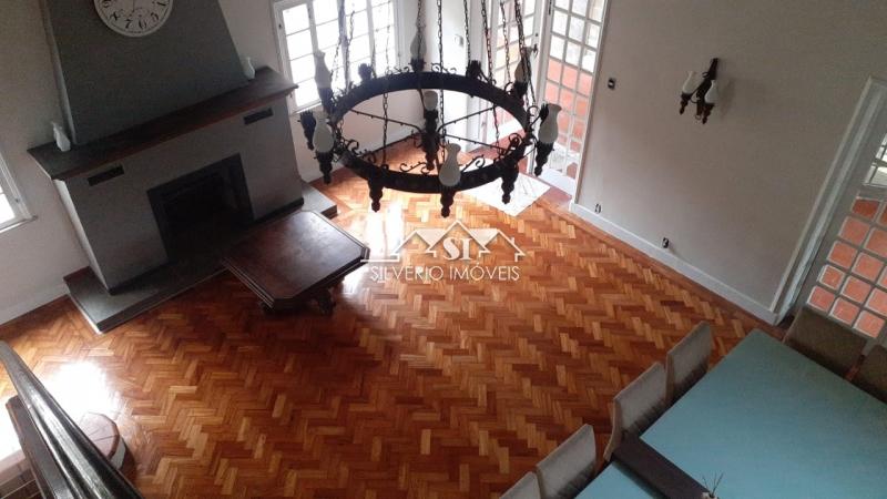 Casa para alugar com 4 quartos, 310m² - Foto 7
