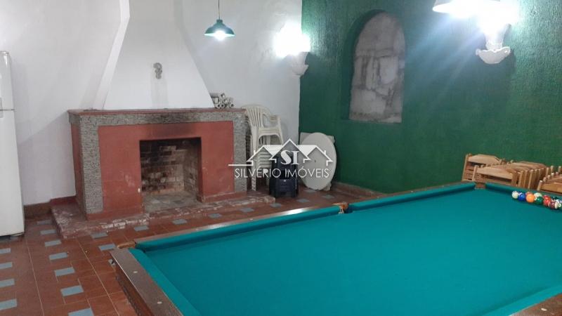 Casa para alugar com 4 quartos, 310m² - Foto 33