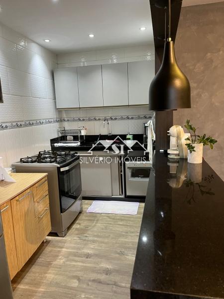 Casa à venda com 3 quartos, 172m² - Foto 6