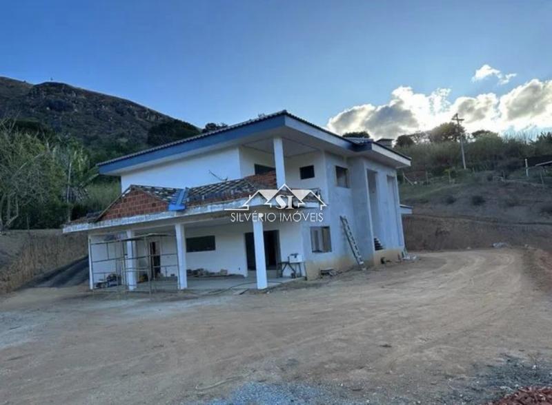 Casa em São José do Vale do Rio Preto - São José do Vale do Rio Preto/RJ  - 3 Quartos