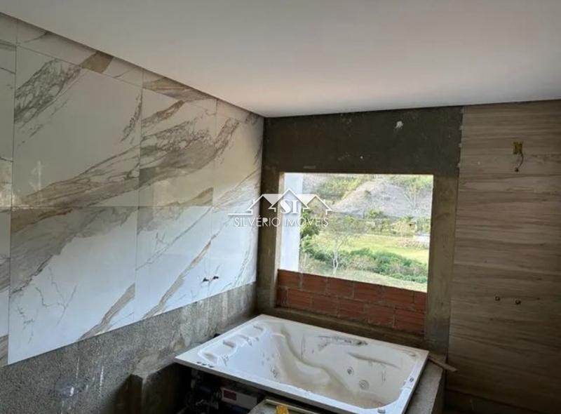 Casa à venda com 3 quartos, 500m² - Foto 4