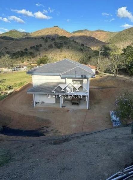 Casa à venda com 3 quartos, 500m² - Foto 6