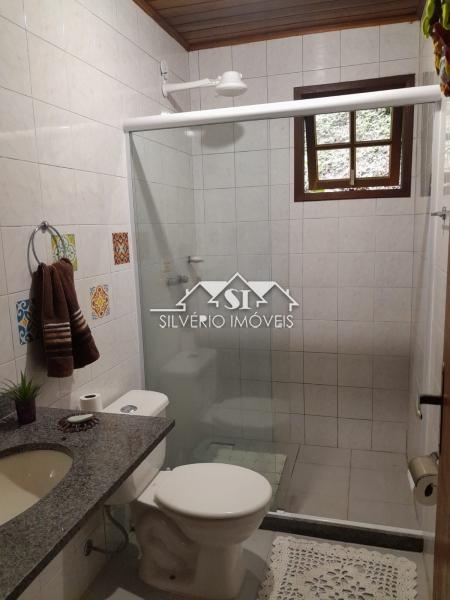 Casa à venda com 3 quartos, 200m² - Foto 5
