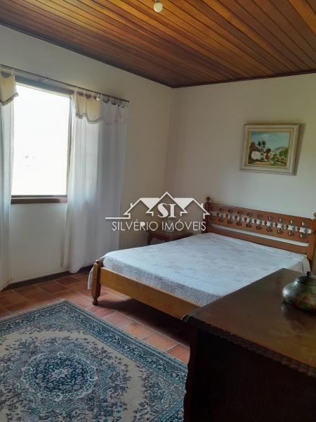 Casa à venda com 3 quartos, 200m² - Foto 8