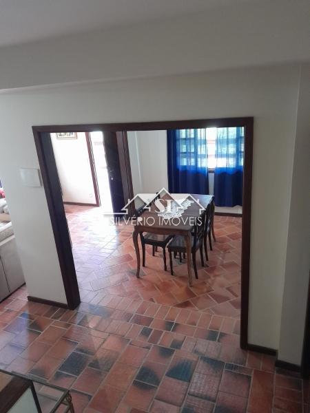 Casa à venda com 3 quartos, 200m² - Foto 13