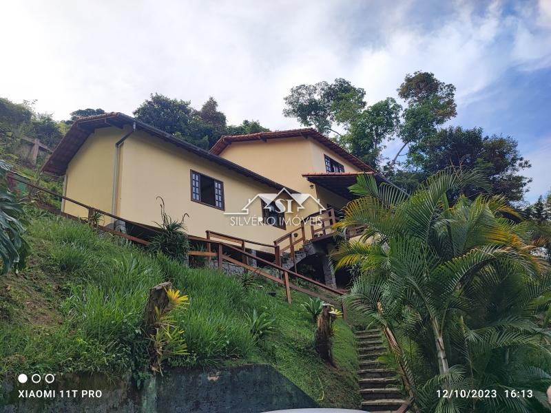Casa em Itaipava - Petrópolis/RJ  - 3 Quartos