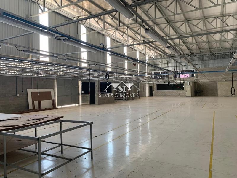 Depósito-Galpão-Armazém para alugar, 1600m² - Foto 4