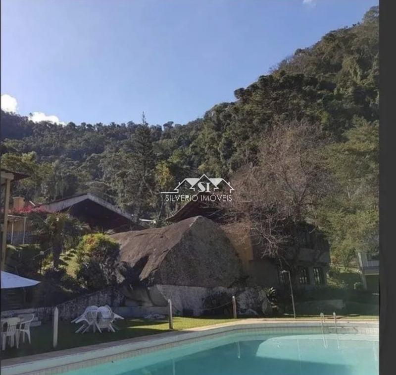 Apartamento em Bonsucesso - Petrópolis/RJ  - 2 Quartos