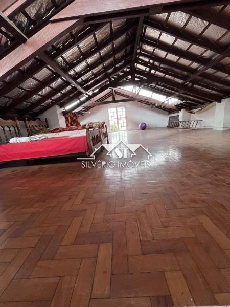 Casa à venda com 3 quartos, 140m² - Foto 18