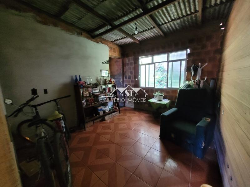 Casa à venda com 4 quartos, 110m² - Foto 5