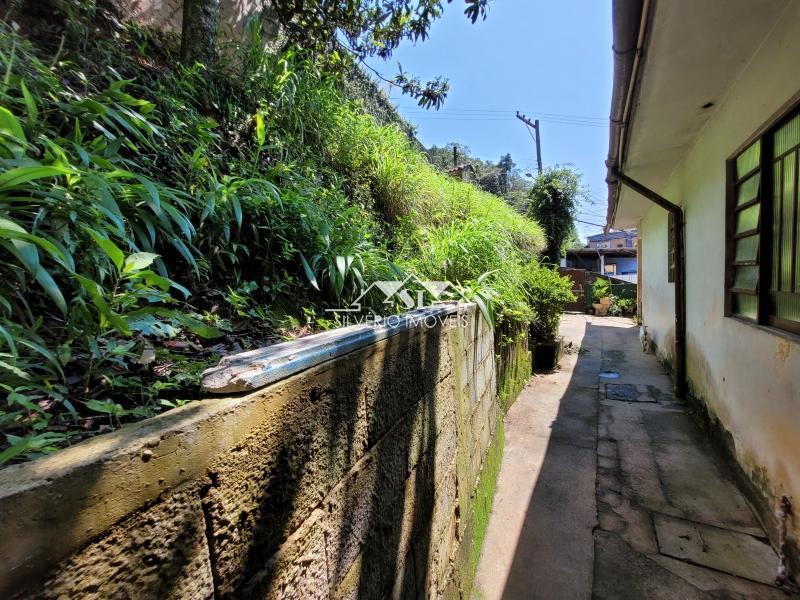 Casa à venda com 4 quartos, 110m² - Foto 7