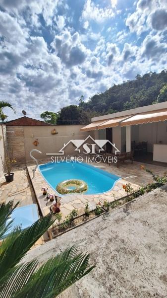 Casa em Corrêas - Petrópolis/RJ  - 2 Quartos