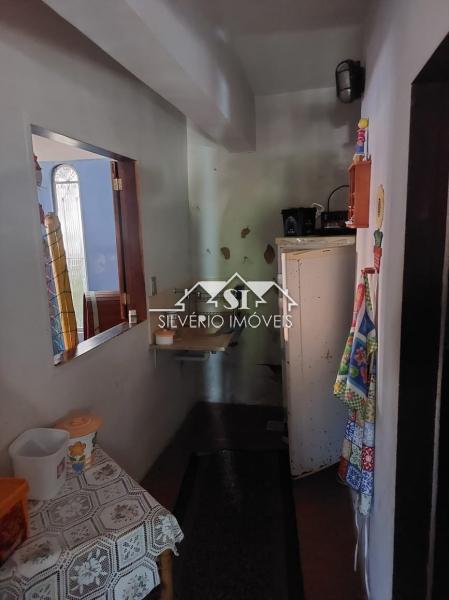 Casa à venda com 3 quartos, 280m² - Foto 5