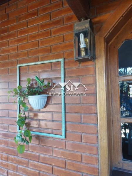 Casa à venda com 3 quartos, 280m² - Foto 12