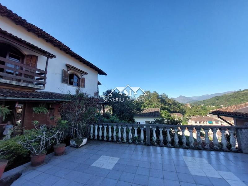 Casa à venda com 3 quartos, 280m² - Foto 16